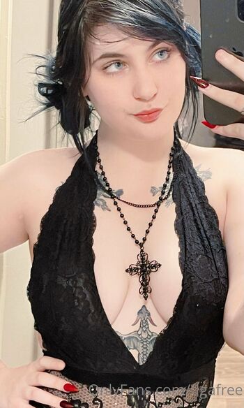 Jen / dgafree nude photo #4