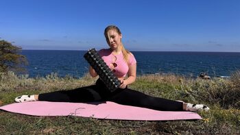 DIANA / di.luna nude photo #4