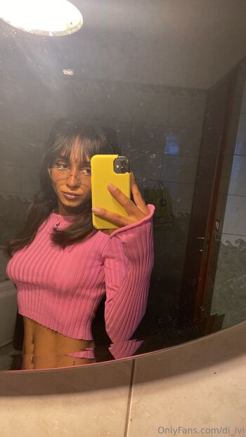 Iv / di_ivi nude photo #5