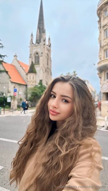 Molly Teon / dia_moon nude photo #5