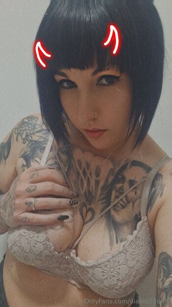 Diabla23onl / diabla23only nude photo #9