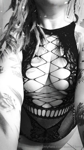 Diabla23onl / diabla23only nude photo #30
