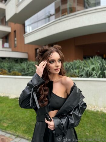 Dialinka D / dialinka_di nude photo #21