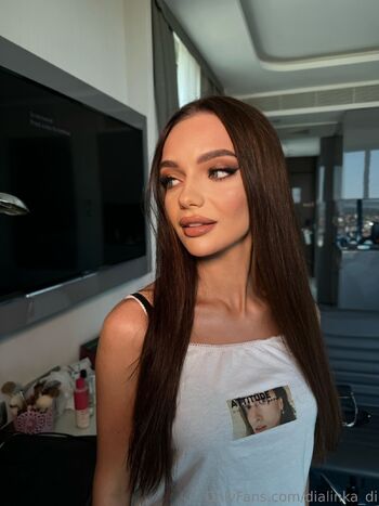 Dialinka D / dialinka_di nude photo #25
