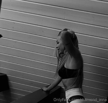 Inna / diamond_inna nude photo #12