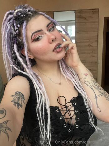 𝙳𝚒𝚊𝚗𝚊 𝙱𝚒𝚐 𝚃𝚒𝚝𝚝𝚜 / dianabigtits nude photo #15