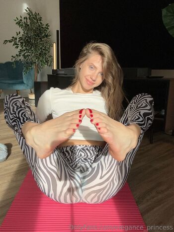 Diana / dianaprinces18 nude photo #12