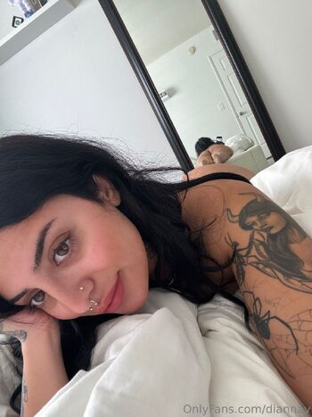 Dianna / diannav nude photo #19