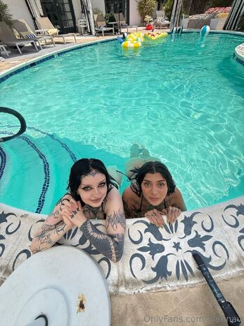 Dianna / diannav nude photo #31