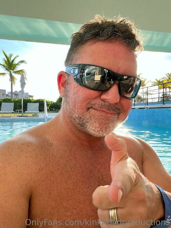 dickerdownproductions