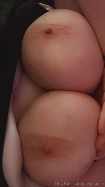 Kell / dieselbelle nude photo #3