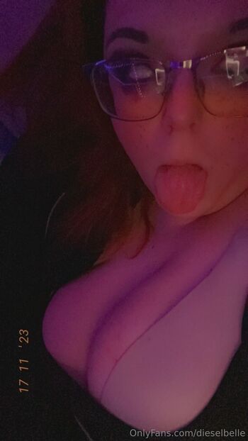 Kell / dieselbelle nude photo #31