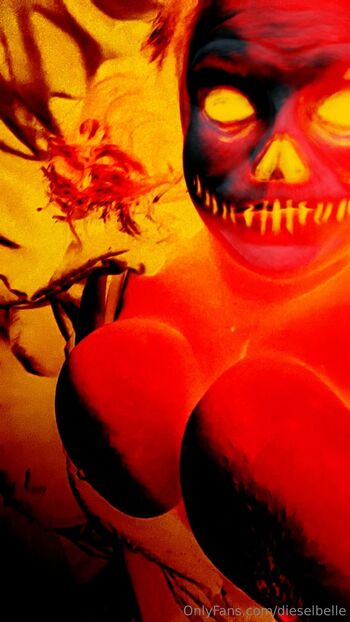 Kell / dieselbelle nude photo #36