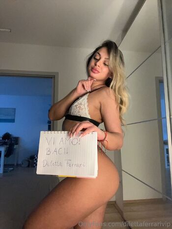 OnlyFans / dilettaferrarivip nude photo #23
