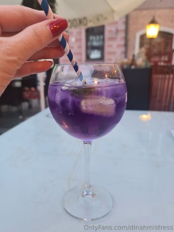 Dominatrix Dinah - Dominant Hot Wif / dinahmistress nude photo #18