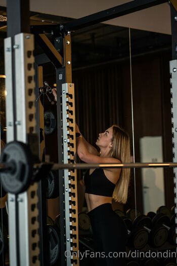 Dindin / dindondin nude photo #6