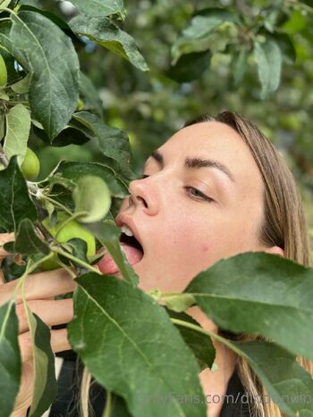 Dindin / dindondin nude photo #39