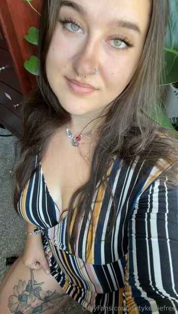 Kelsies FREE pag / dirtykelsiefree nude photo #9