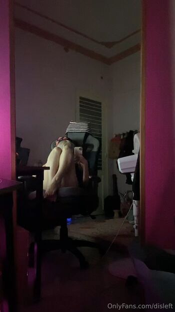 Mercury Nguye / disleft nude photo #2