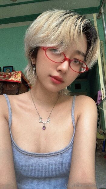 Mercury Nguye / disleft nude photo #21