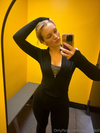 Diva Dol / divadoll1 nude photo #16