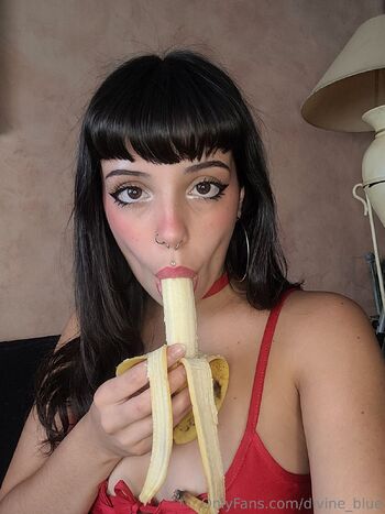 Blue / divine_blue nude photo #28