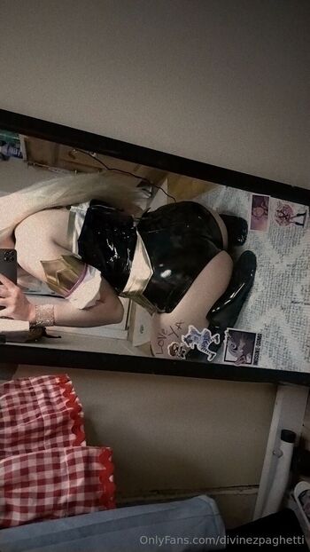 Divin / divinejester / divinezpaghetti nude photo #17
