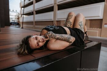 Dixi10 / dixi_101 / dixi_i101 nude photo #5