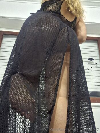 𝐊𝐢𝐧𝐤𝐲 𝘿𝙄𝙓𝙄𝙀 / dixiesantini7 nude photo #16