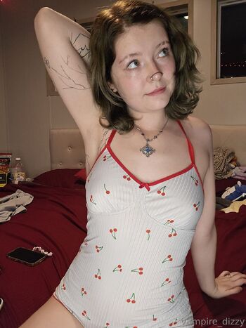 Dizz / diz_diz nude photo #25