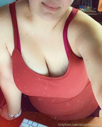 Dizzy Kitte / dizzykittenpaws nude photo #16