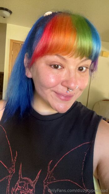 Dizz / dizzytypebroad nude photo #1