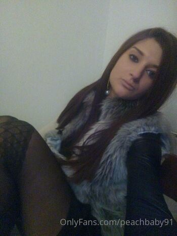 DZHULI / djuly91 nude photo #14