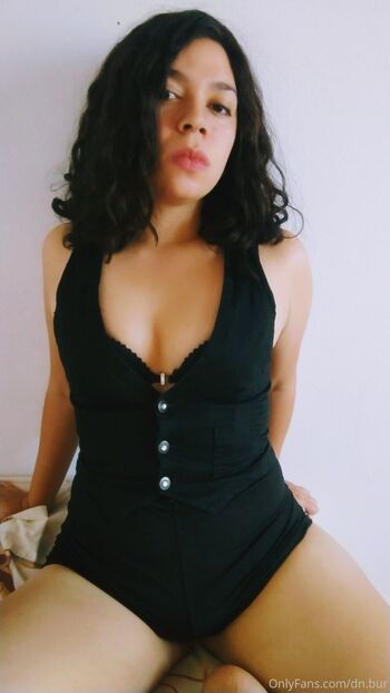 Bu / dn.bur nude photo #14