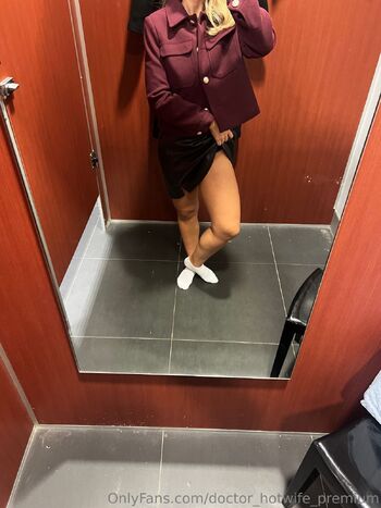 The Doctor Hotwife Premiu / doctor_hotwife_premium nude photo #36