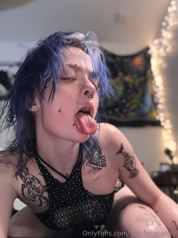 Catni / doll.facecatnip nude photo #18