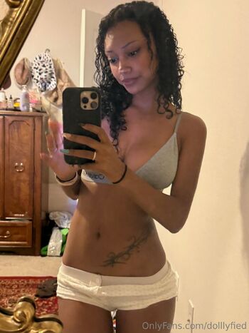 daliah / dolllyfied nude photo #46