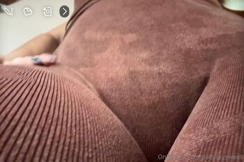 Eliza Kee / dollplaysweet nude photo #2