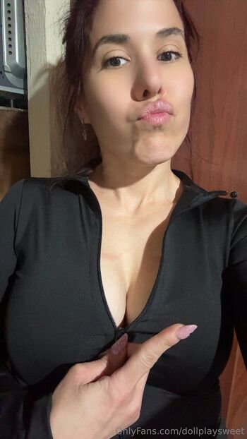 Eliza Kee / dollplaysweet nude photo #4