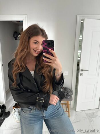 Dolly / dolly_sweetie nude photo #3