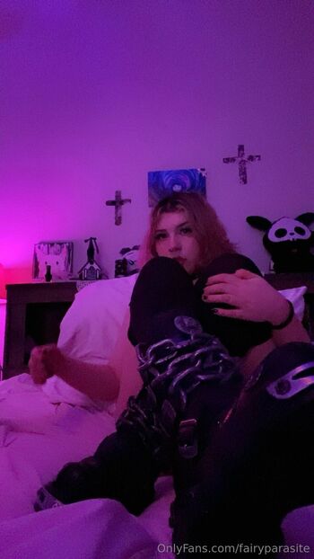 Doll / dollygraveee nude photo #8