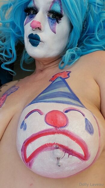 Dolly Lavea / dollylaveau nude photo #32