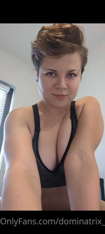 Dominatrix Angelica Indig / dominatrix_indigo nude photo #8