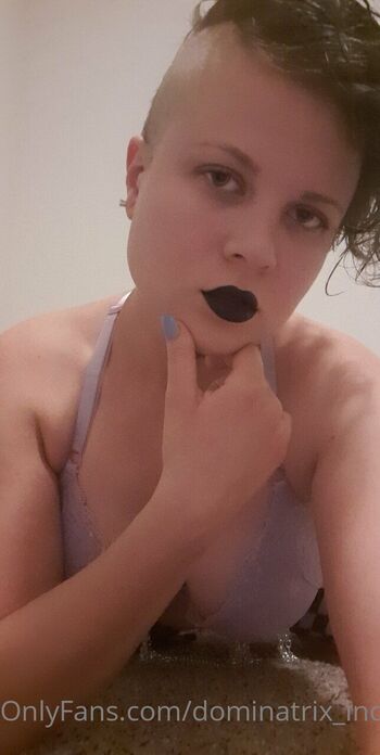 Dominatrix Angelica Indig / dominatrix_indigo nude photo #13