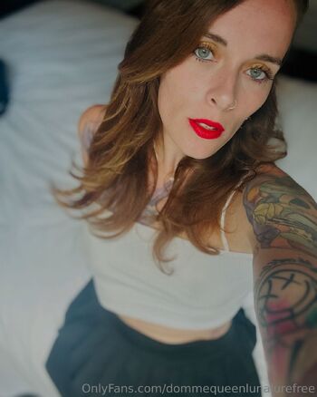Luna Lure Fre / dommequeenlunalurefree nude photo #4