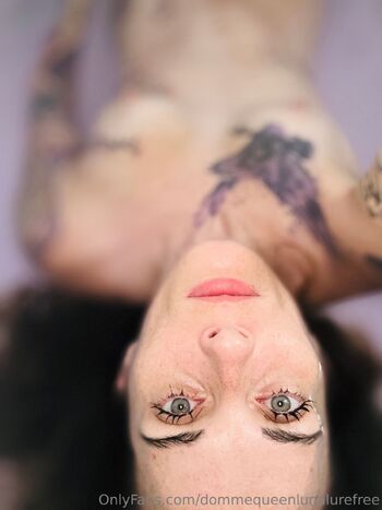 Luna Lure Fre / dommequeenlunalurefree nude photo #10