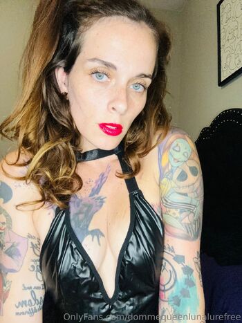 Luna Lure Fre / dommequeenlunalurefree nude photo #12