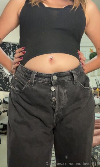 Daisy / donutlover233 nude photo #11