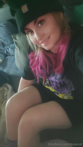 A / dopecat / aj3skip nude photo #15