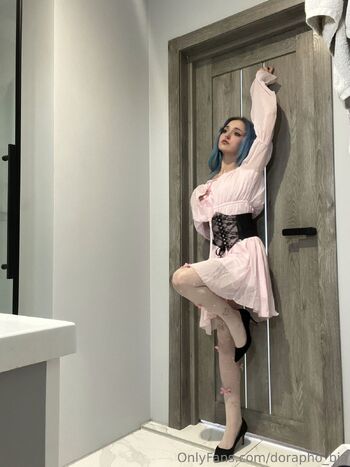 Dora / dorapho_bia nude photo #16